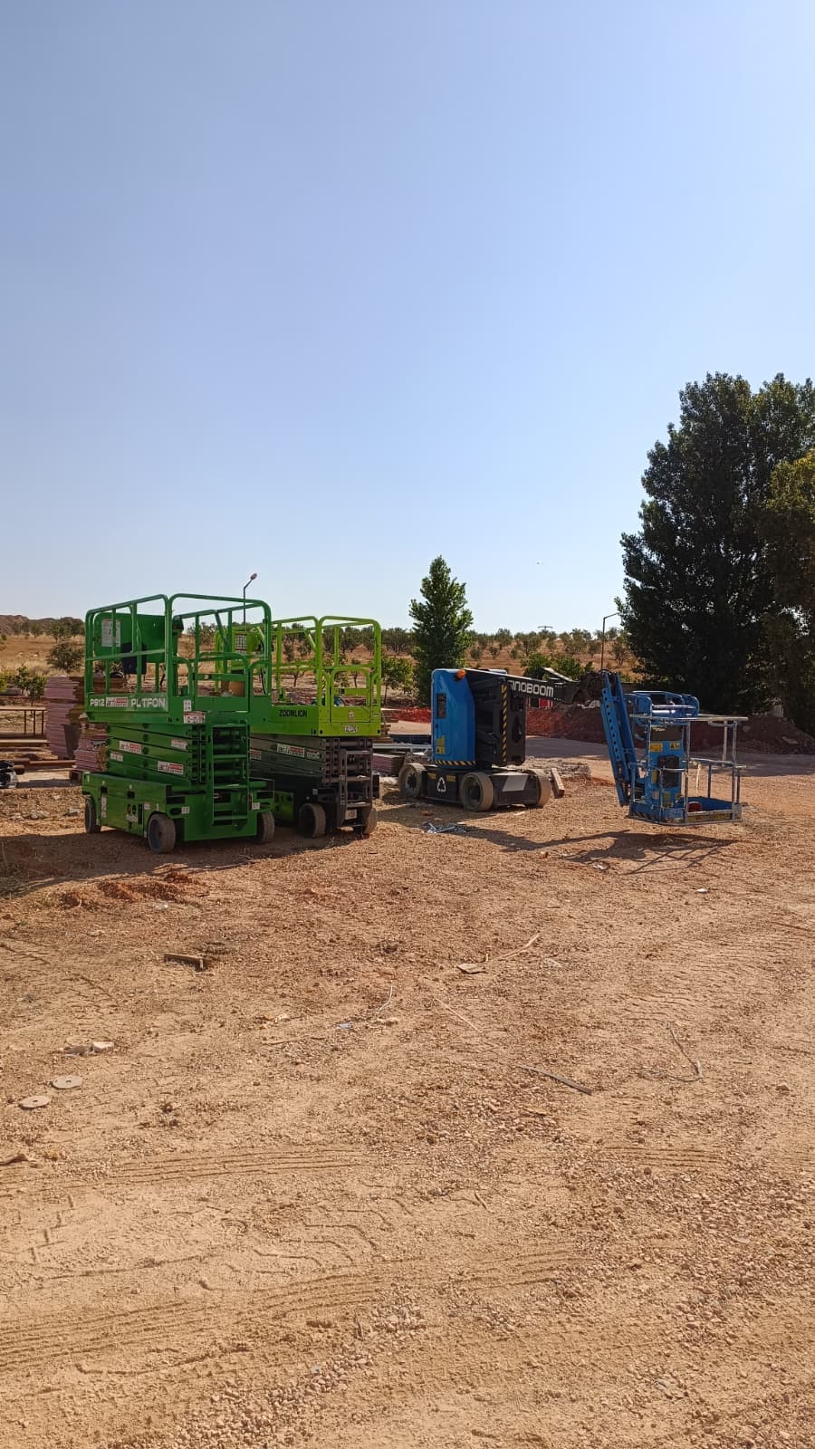Engebeli arazide makine parkı